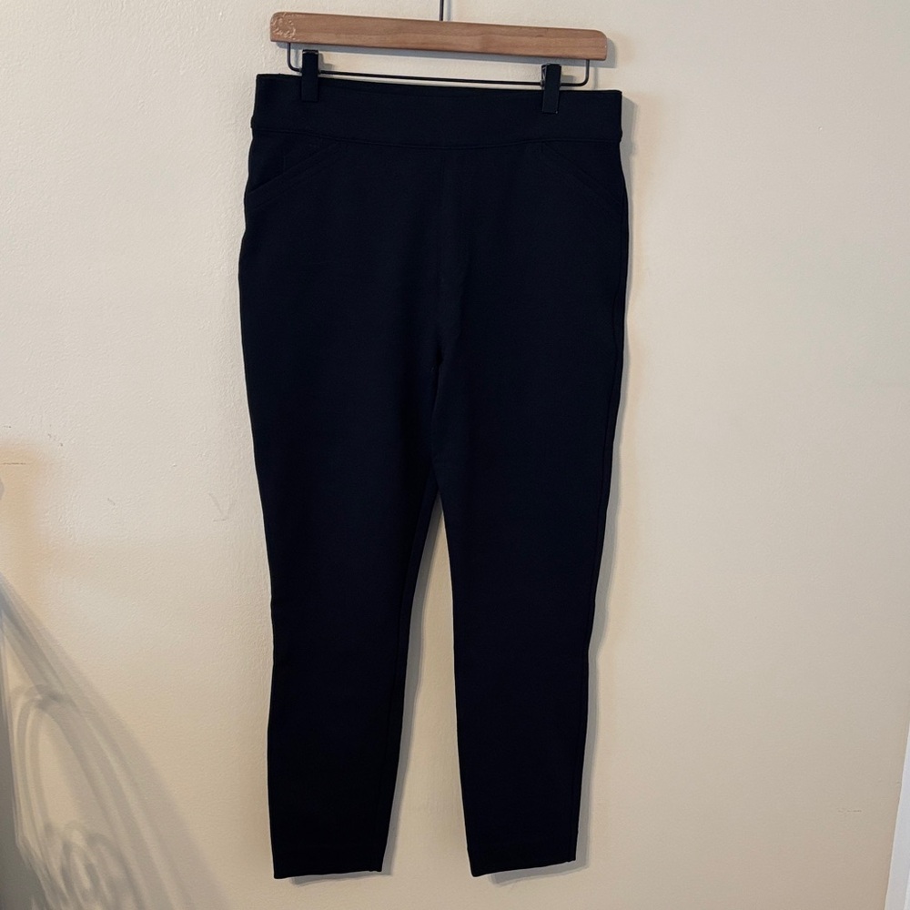 Spanx The Perfect Pant Slim Leg Back Seam Pant